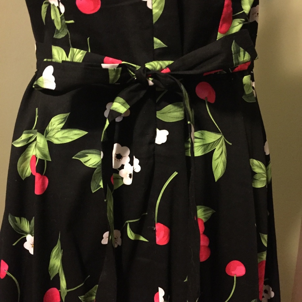 Retro fit-and-flare dress with fun cherry print 🍒 - Picture 6 of 8
